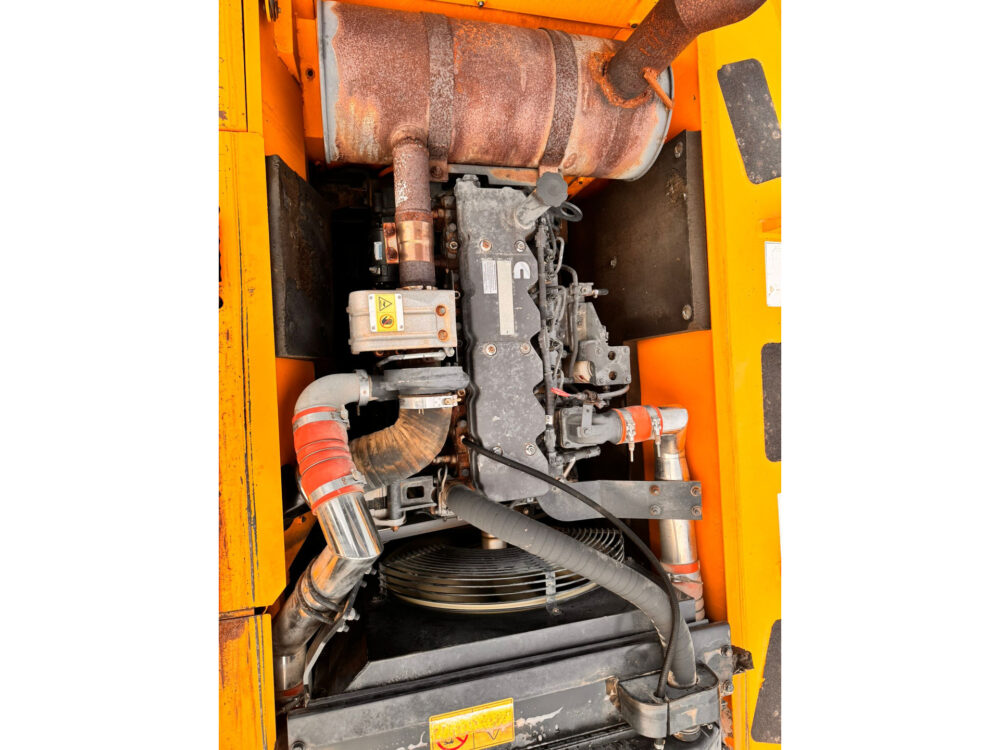 Hyundai R 210 LC-7 rupsgraafmachine