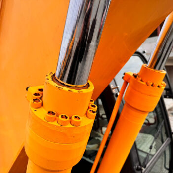 Hyundai R 210 LC-7 rupsgraafmachine