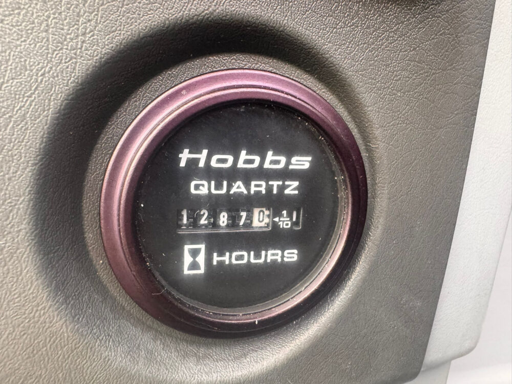 Hyundai R 210 LC-7 rupsgraafmachine