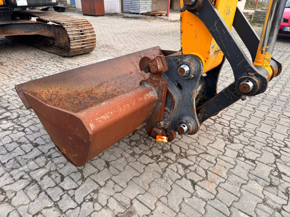 Hyundai R 210 LC-7 rupsgraafmachine