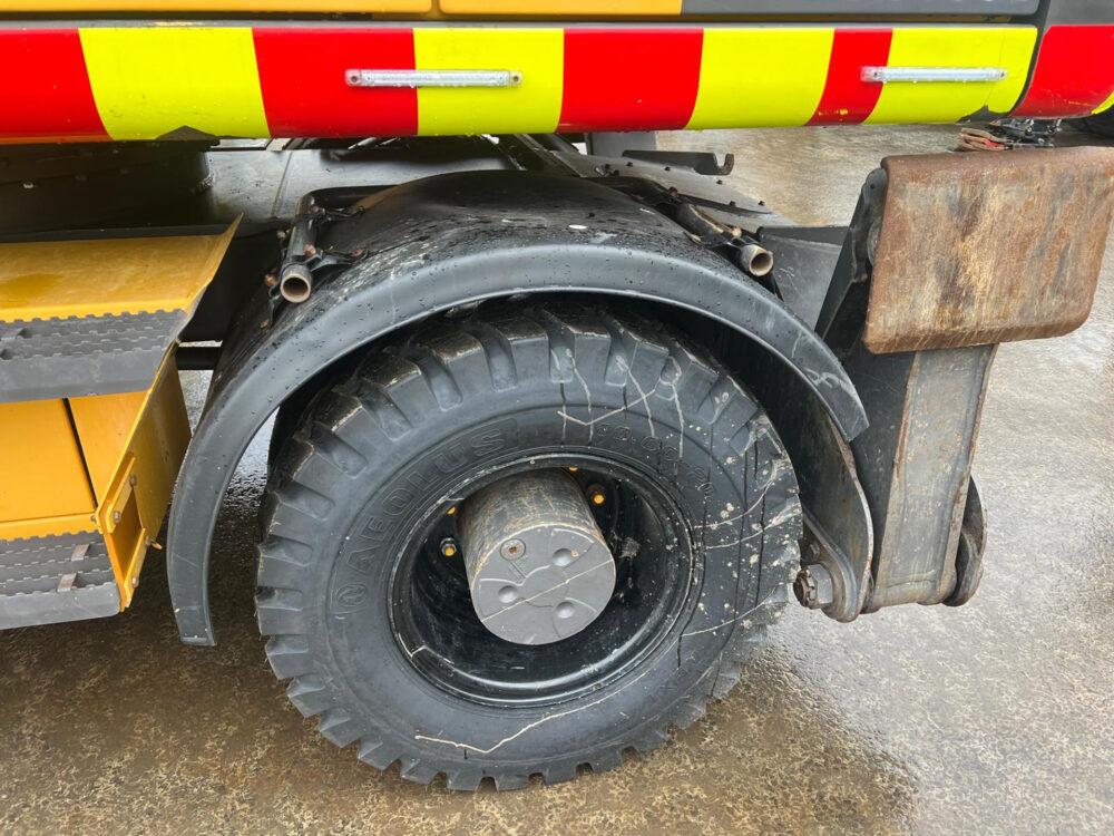 Volvo EW180 C mobiele graafmachine