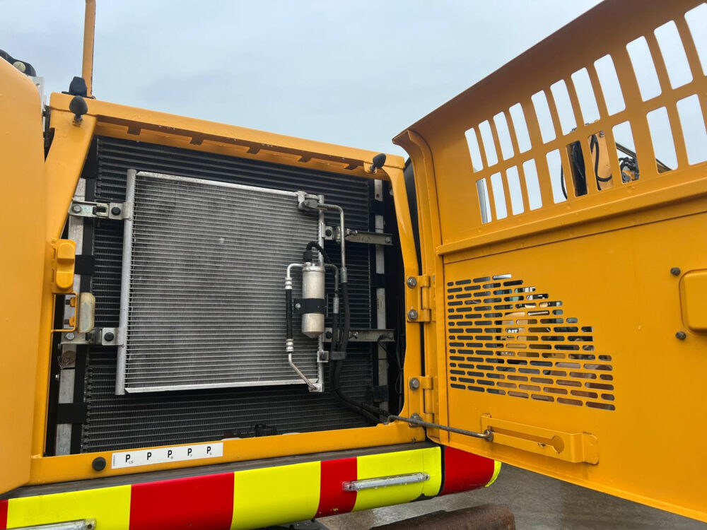 Volvo EW180 C mobiele graafmachine