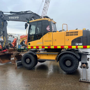 Volvo EW180 C mobiele graafmachine