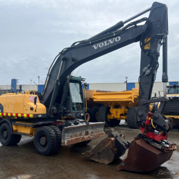 Volvo EW180 C mobiele graafmachine
