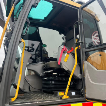 Volvo EW180 C mobiele graafmachine