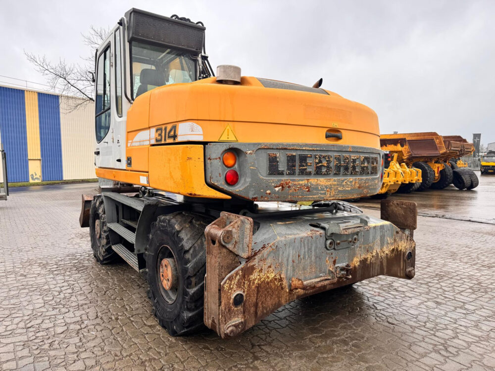 Liebherr A314 litro mobiele graafmachine