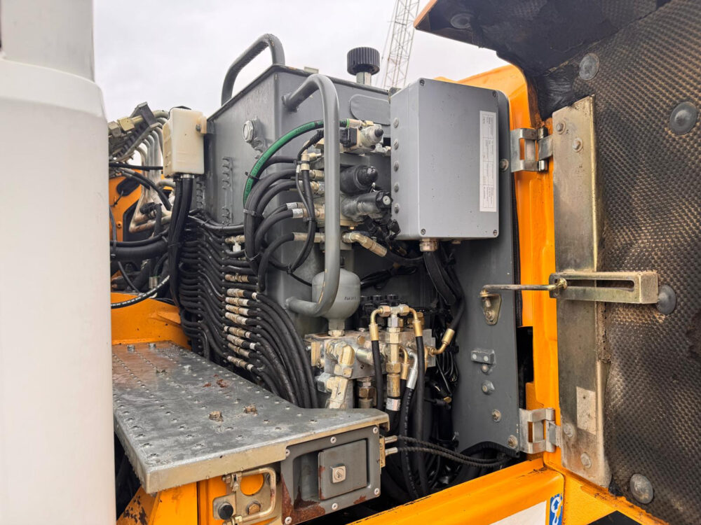 Liebherr A314 litro mobiele graafmachine