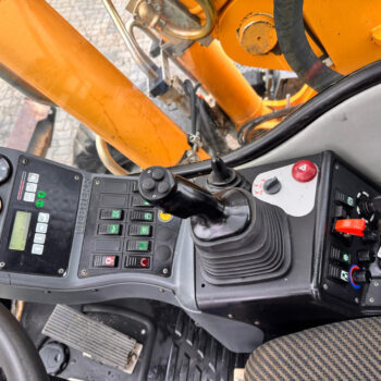 Liebherr A314 litro mobiele graafmachine