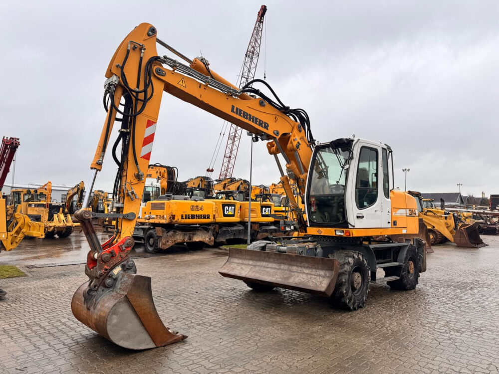 Liebherr A314 litro mobiele graafmachine