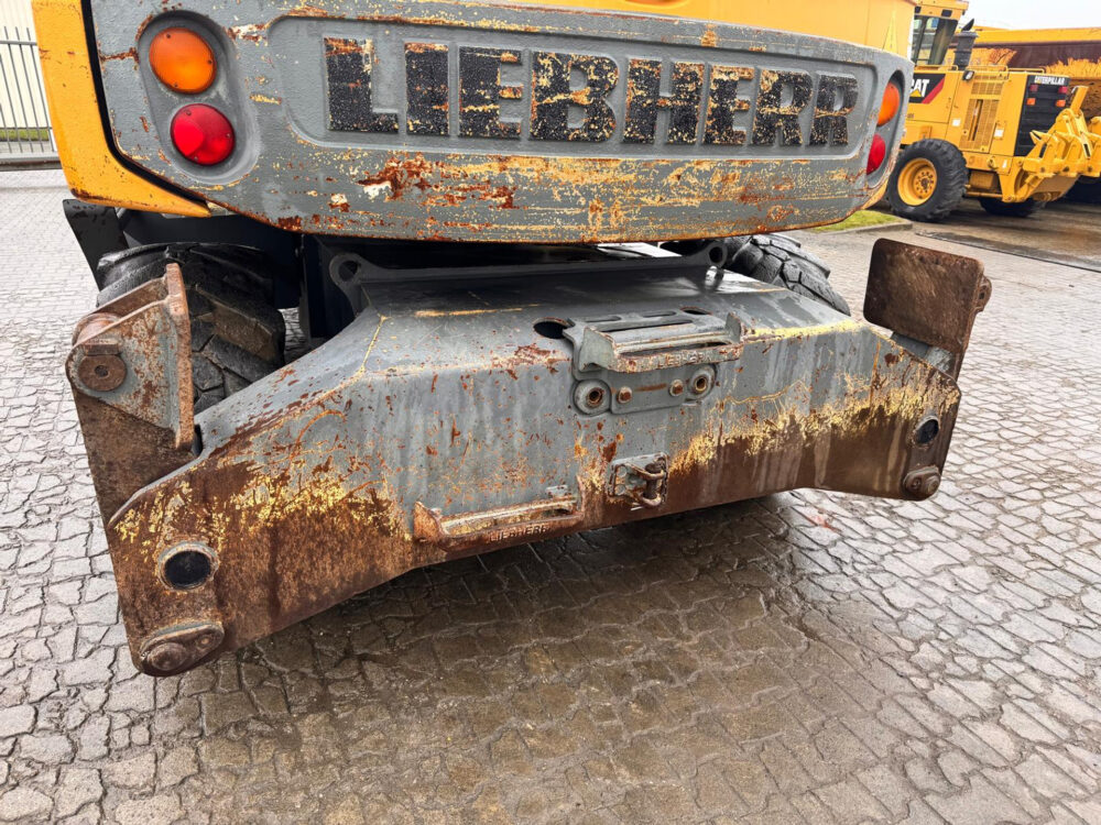 Liebherr A314 litro mobiele graafmachine