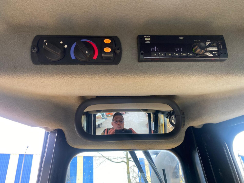 Caterpillar D6T XL rupsdozer