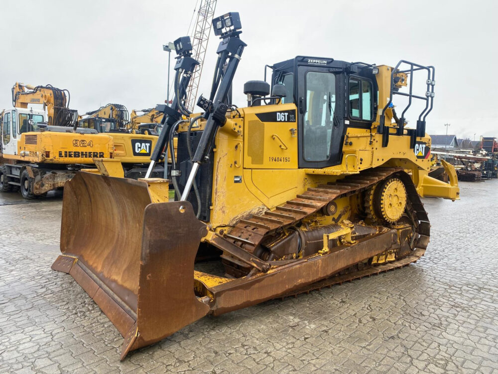 Caterpillar D6T XL rupsdozer