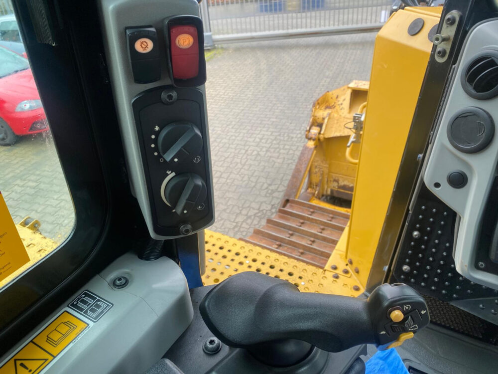 Caterpillar D6T XL rupsdozer