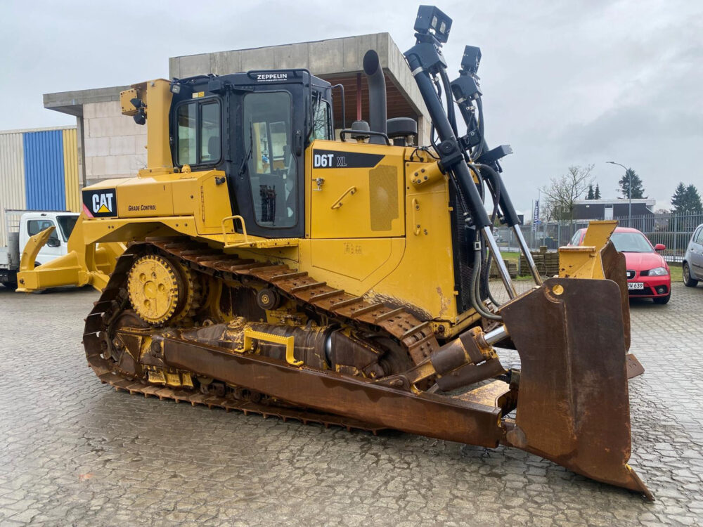 Caterpillar D6T XL rupsdozer