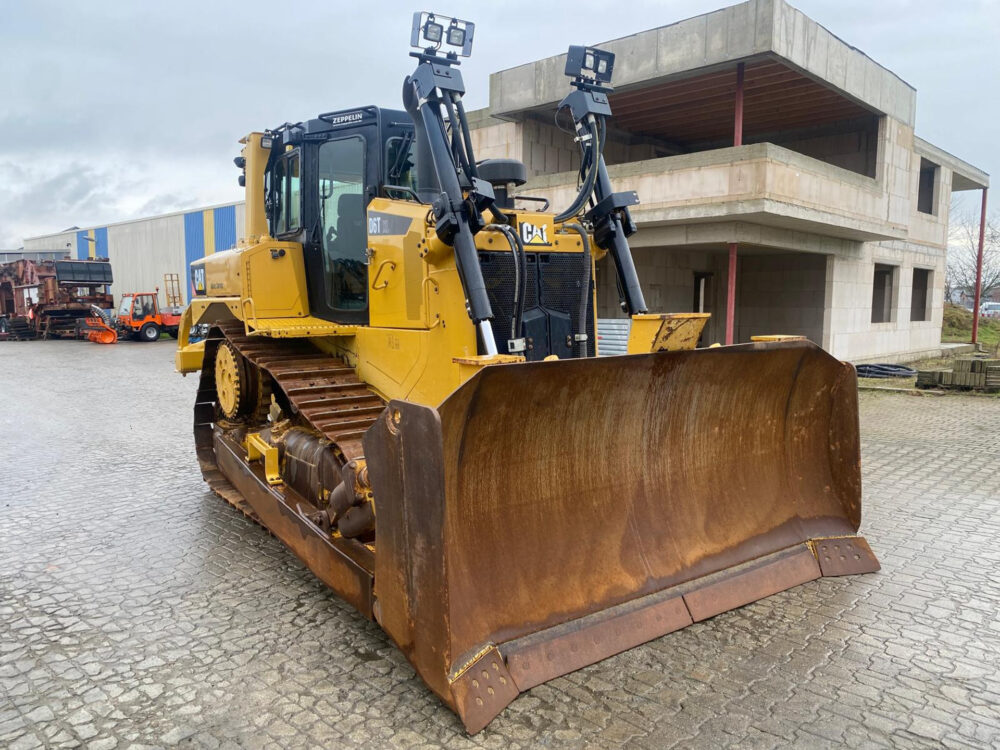 Caterpillar D6T XL rupsdozer