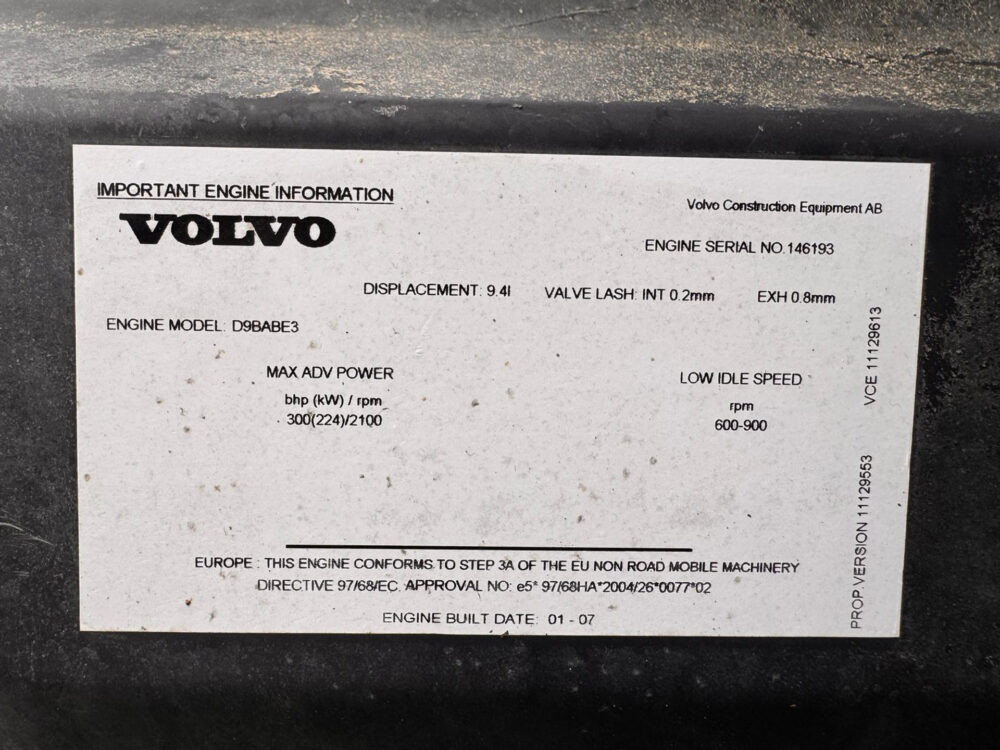 Volvo A25D 6×6 knikdumper