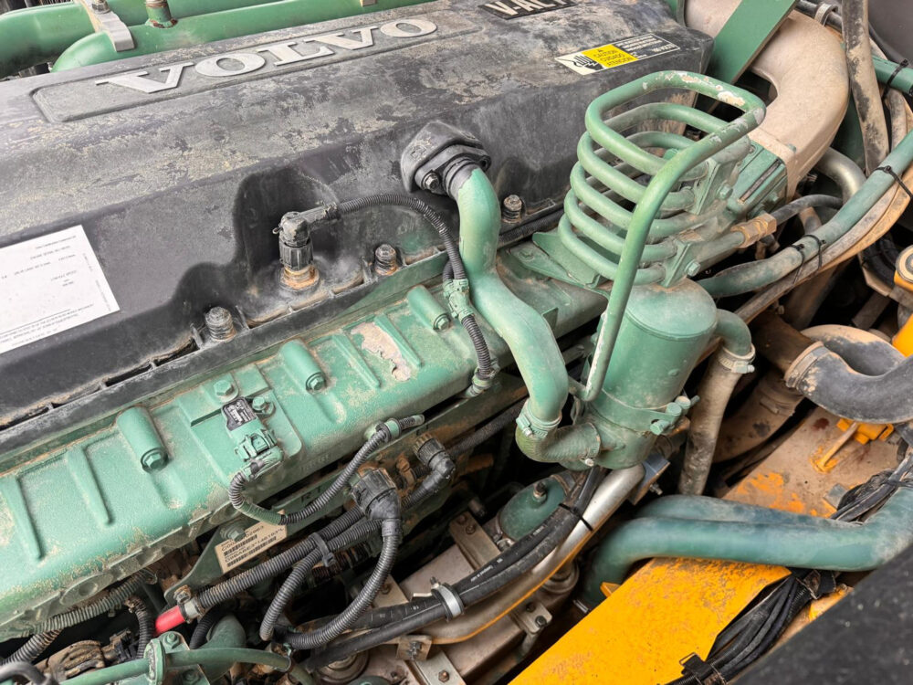 Volvo A25D 6×6 knikdumper