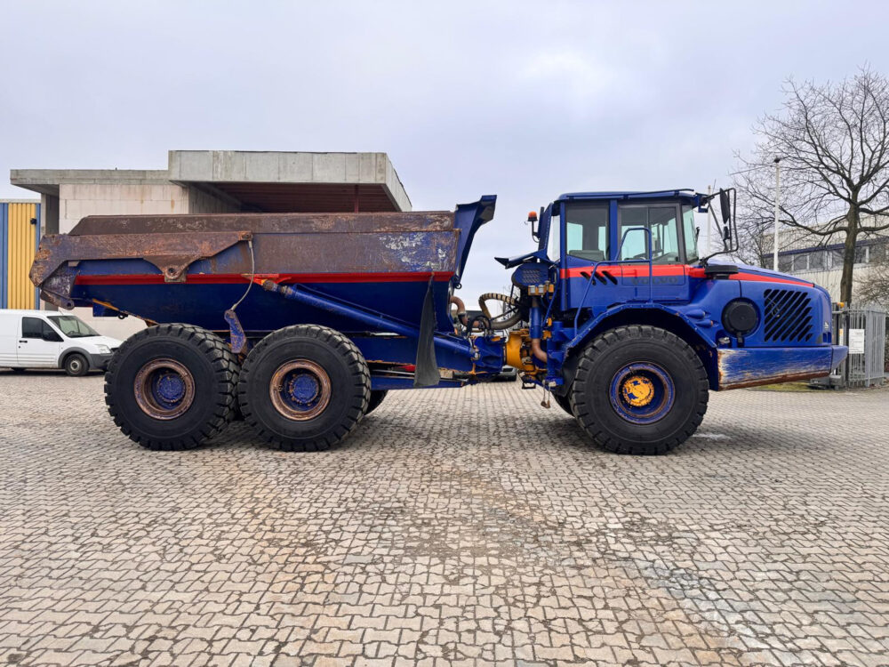 Volvo A25D 6×6 knikdumper