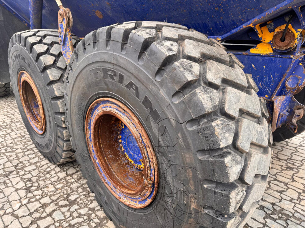 Volvo A25D 6×6 knikdumper