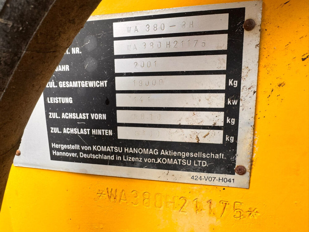 Komatsu WA 380-3 wiellader