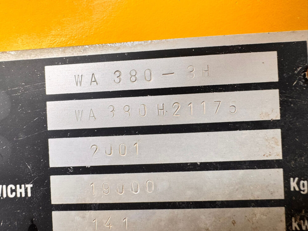 Komatsu WA 380-3 wiellader