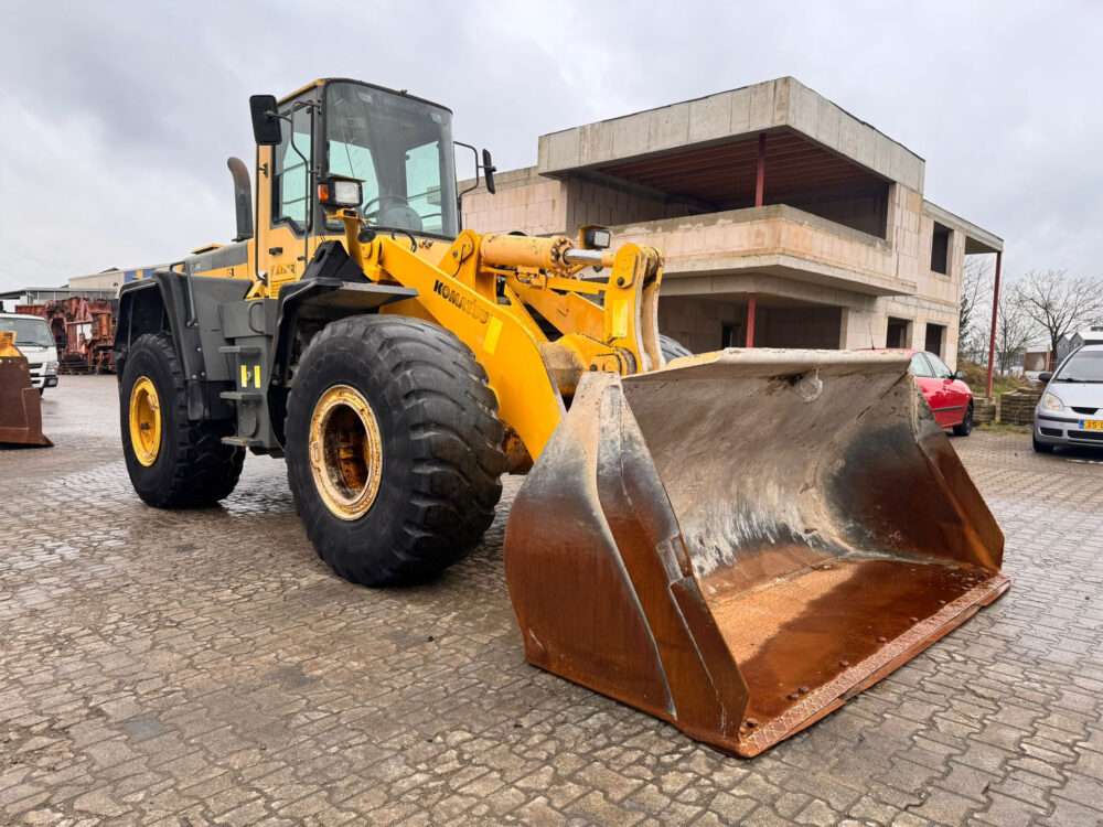 Komatsu WA 380-3 wiellader