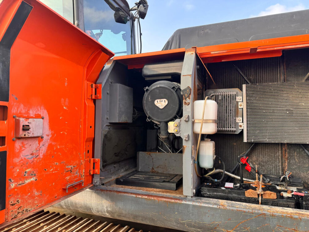 Hitachi ZX250 LC-3 rupsgraafmachine