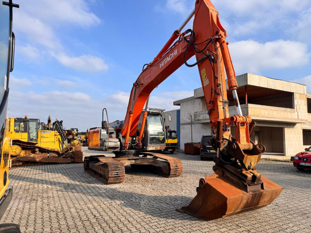 Hitachi ZX250 LC-3 rupsgraafmachine