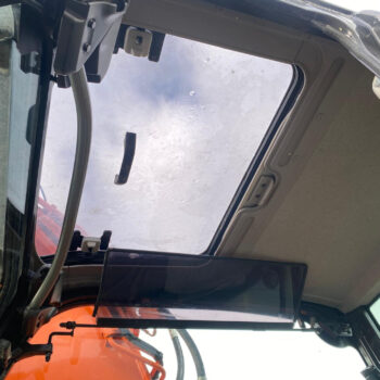 Hitachi ZX135 US-6 3 buckets + hammer