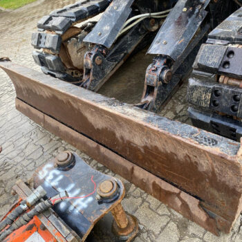 Hitachi ZX135 US-6 3 buckets + hammer