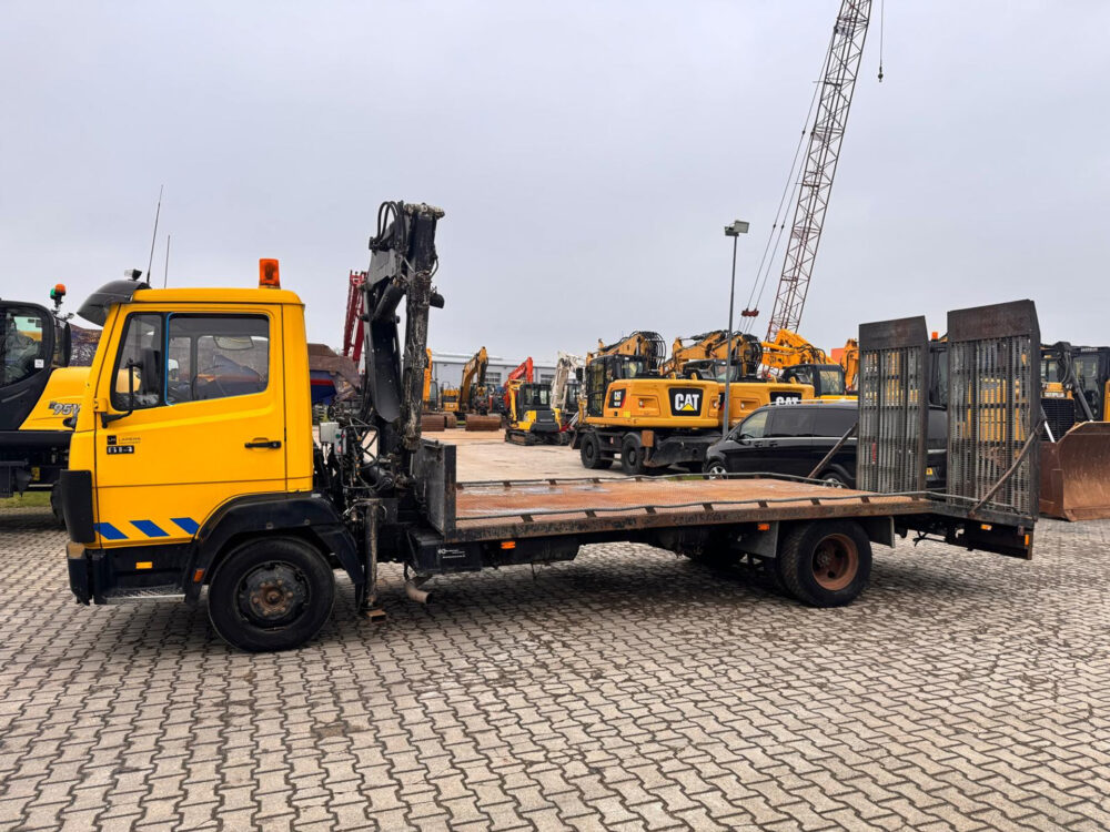 Mercedes 814 oprijwagen