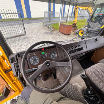 Mercedes 814 oprijwagen