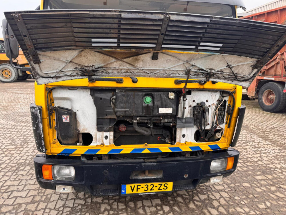 Mercedes 814 oprijwagen