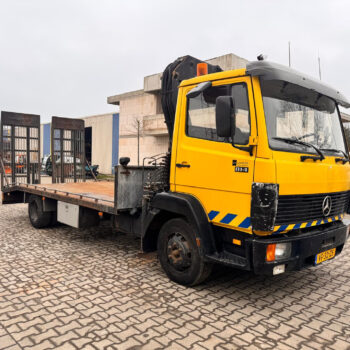 Mercedes 814 oprijwagen