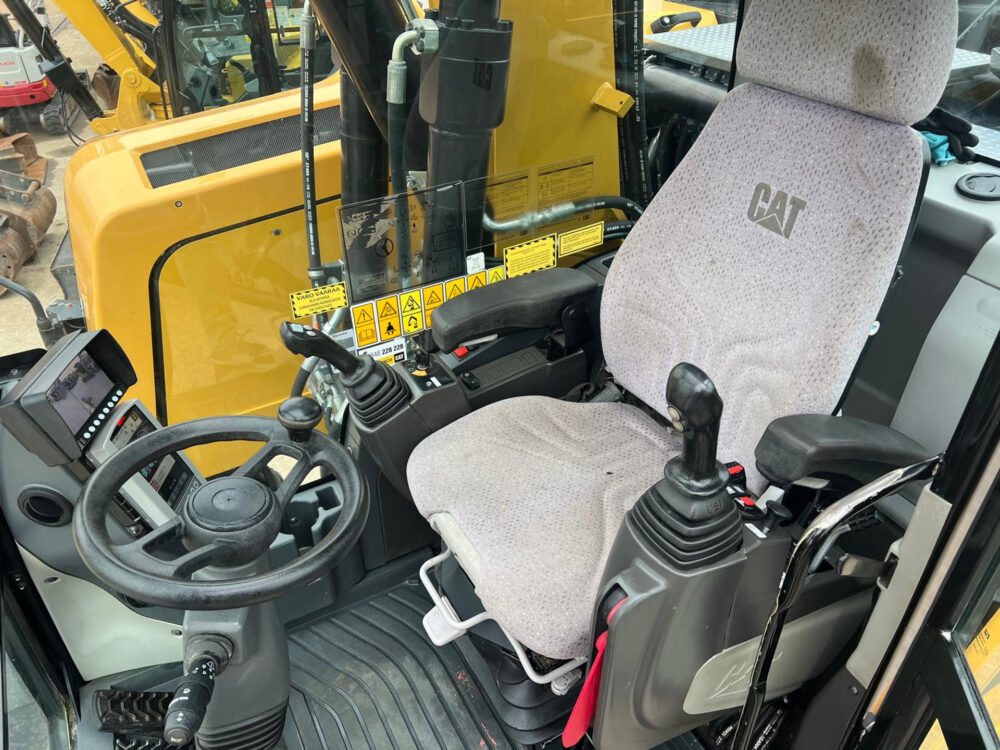 Caterpillar M315F mobiele graafmachine