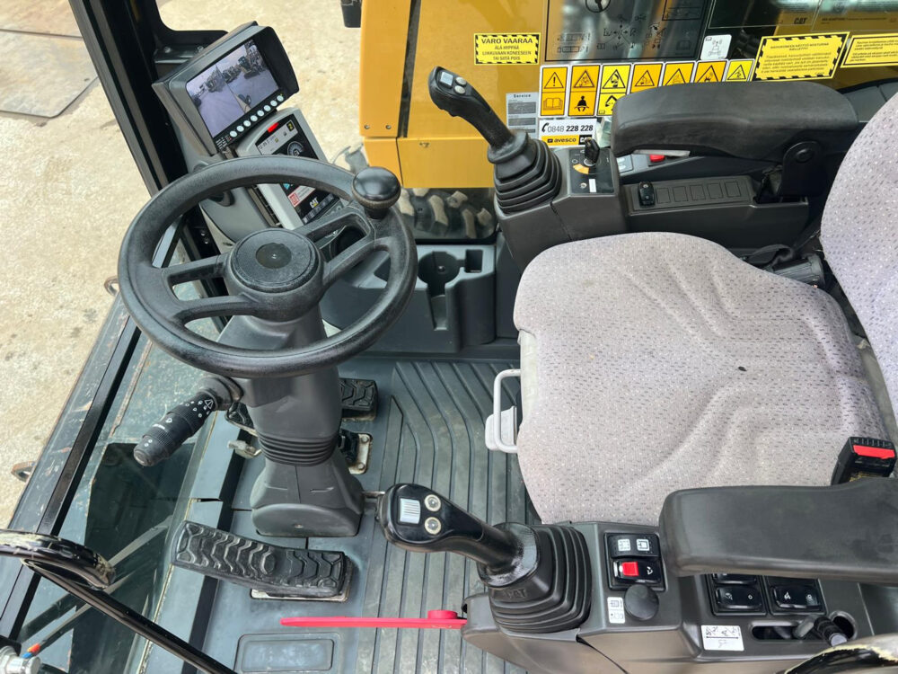 Caterpillar M315F mobiele graafmachine