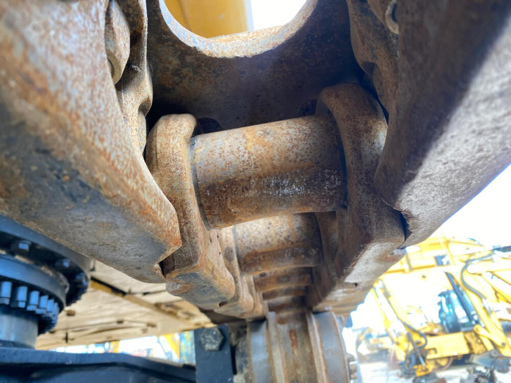 Caterpillar 352 – 07 rupsgraafmachine