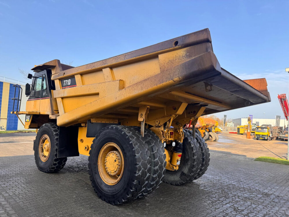 Caterpillar 771D dumper REBUILD and CE!!