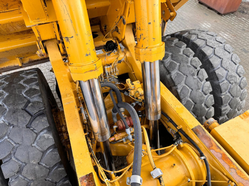 Caterpillar 771D dumper REBUILD and CE!!