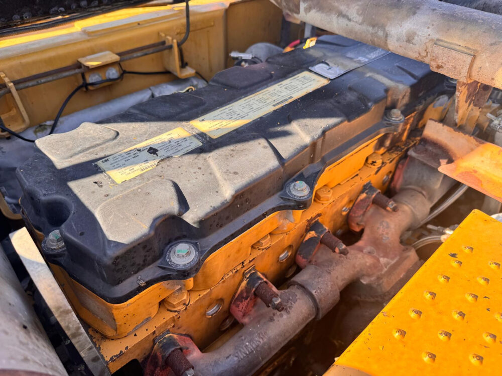 Caterpillar 330 D crawler excavator