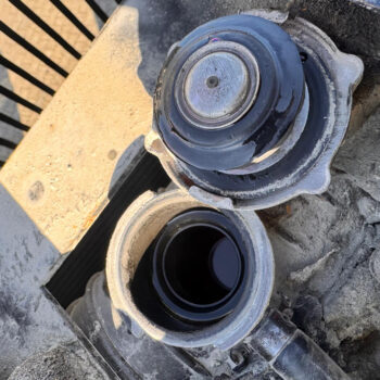 Caterpillar 330 D crawler excavator