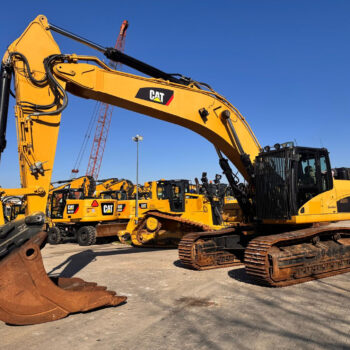 Caterpillar 330 D crawler excavator