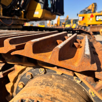 Caterpillar 330 D crawler excavator