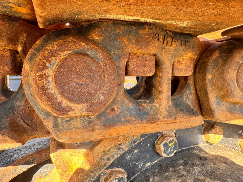 Caterpillar 330 D crawler excavator