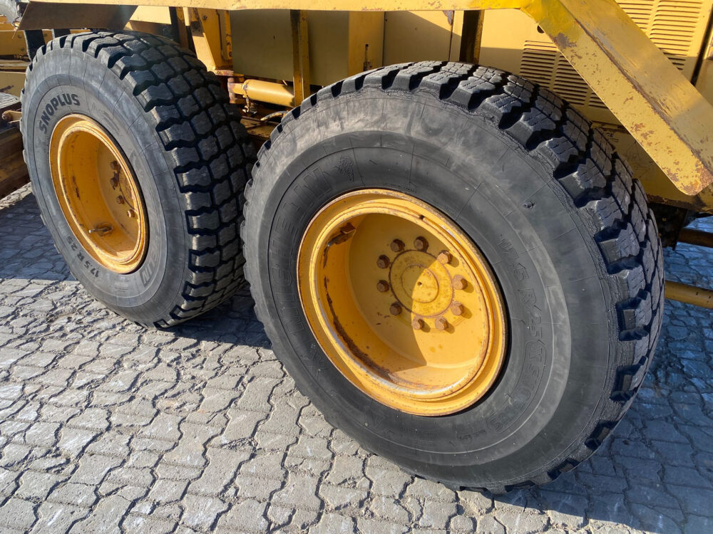 Caterpillar 140 H Grader