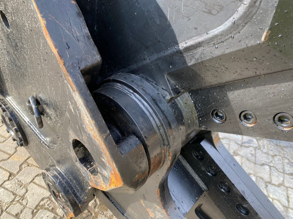 Caterpillar MP318 Crusher