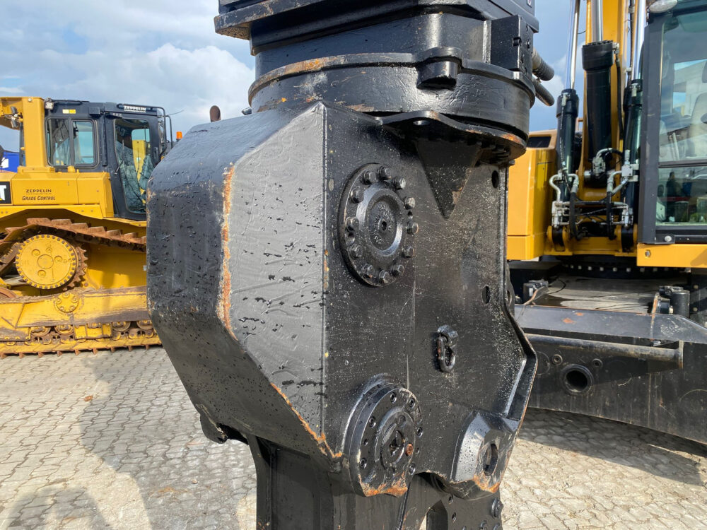 Caterpillar MP318 Crusher