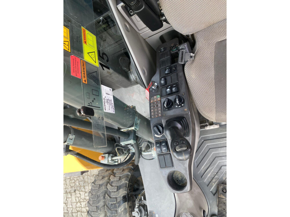 Volvo EW160D mobiele graafmachine