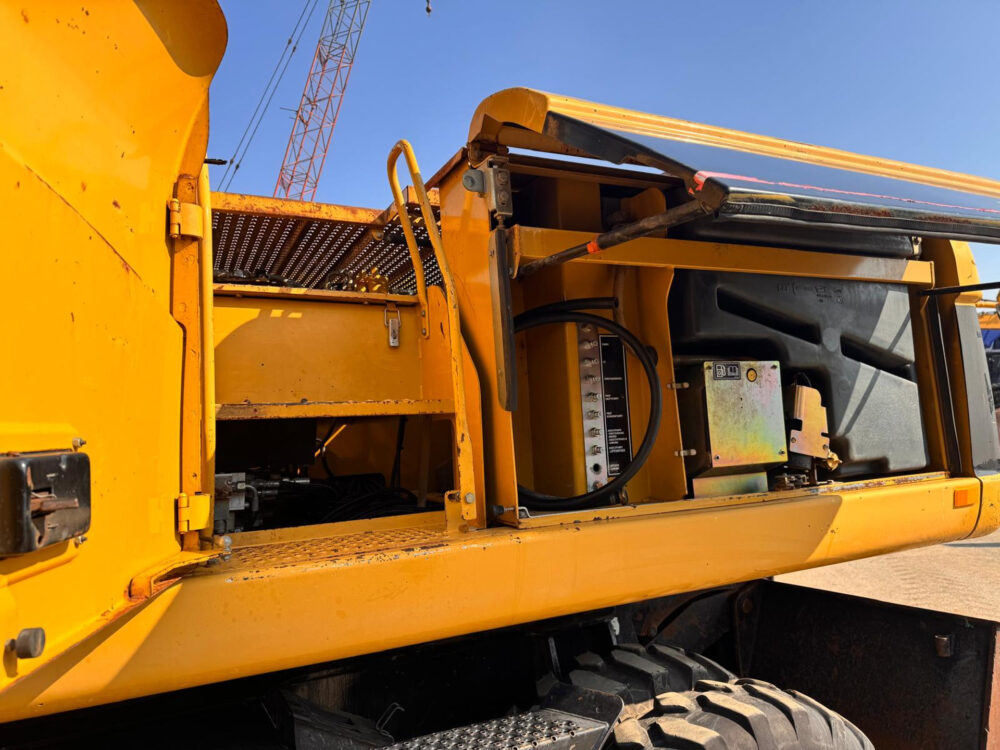 Caterpillar M322 C mobiele graafmachine