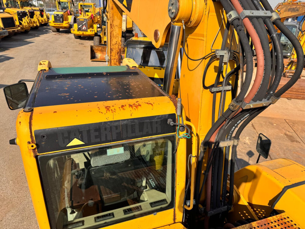 Caterpillar M322 C mobiele graafmachine